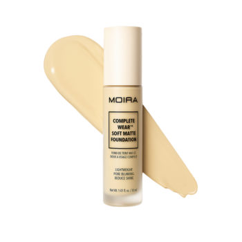Base Liquida Complete Wear Soft Matte Foundation 250C 30MlMoira